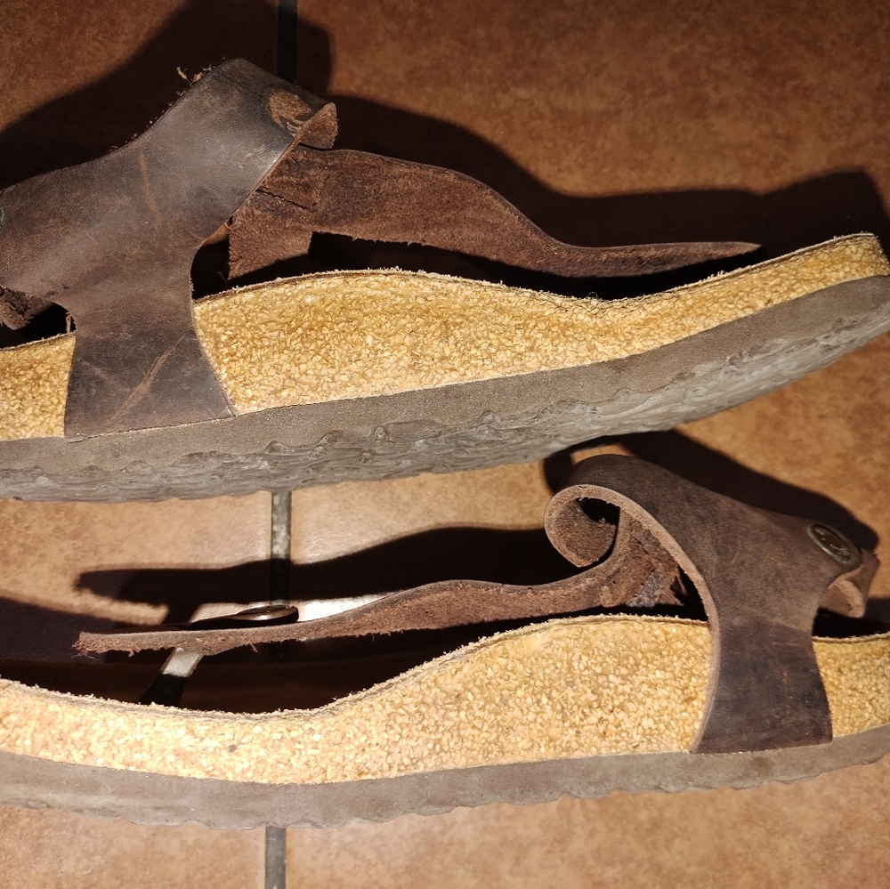 Birkenstocks 37